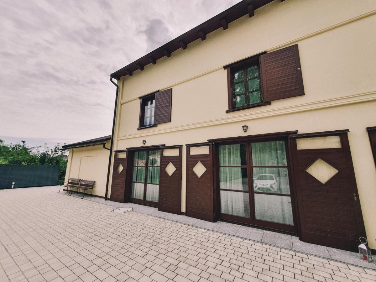 Villa Musik - Historical Apartments In Baden Bagian luar foto